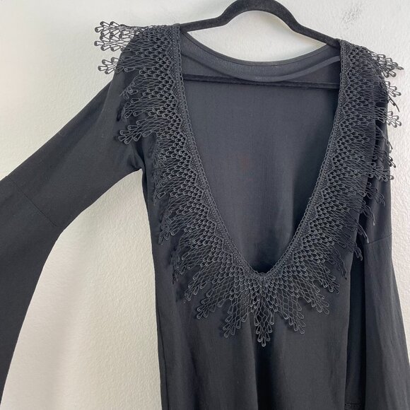 FOR LOVE & LEMONS Womens XS Black Crochet Bell Sleeve Tunic Top Witchy Vamp Goth - Picture 6 of 11